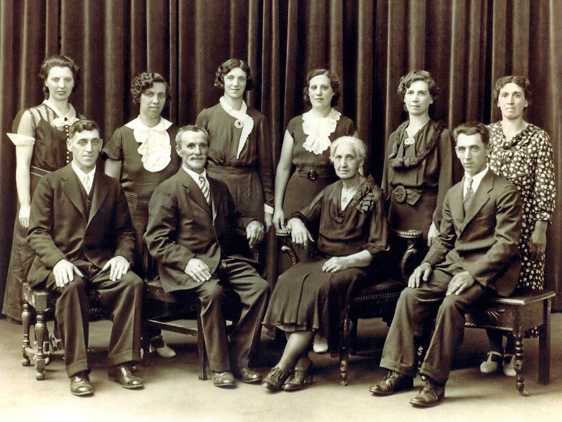 The Seraphien Accoe Family
