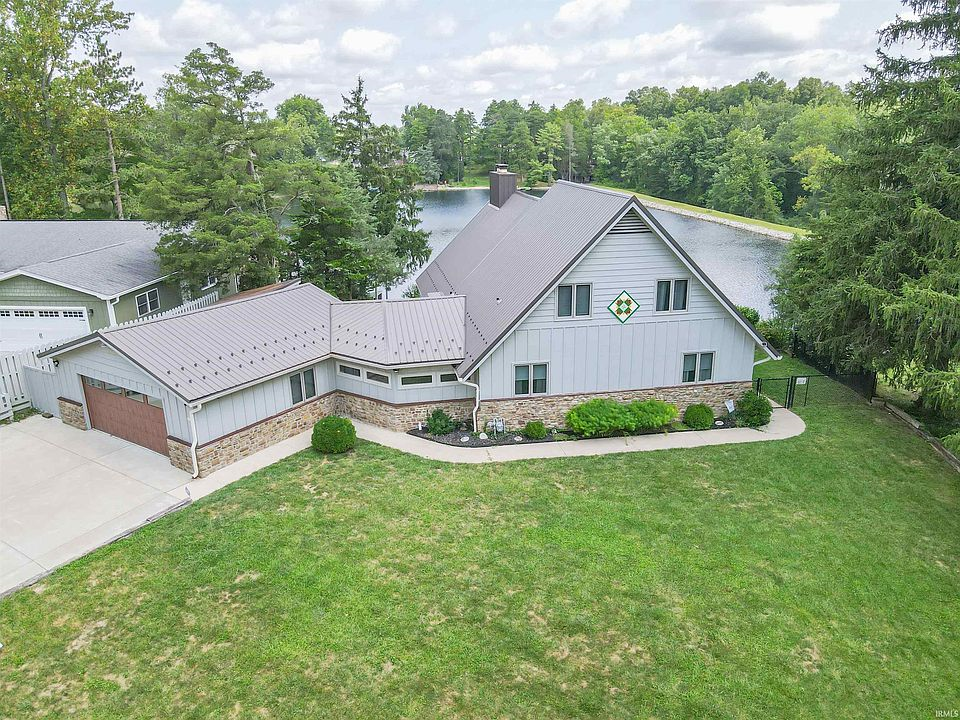 Tamerix Lake, Columbus, Indiana